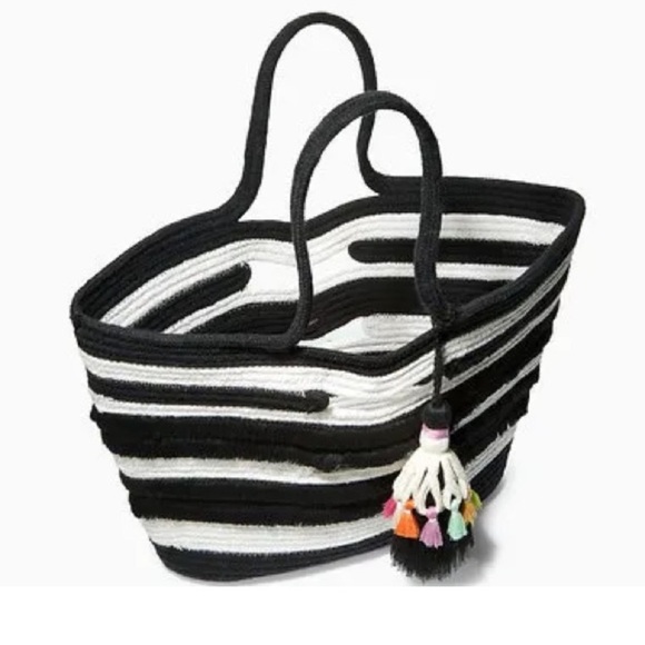 STELLA & DOT - Taj Tote Bag - Picture 2 of 8